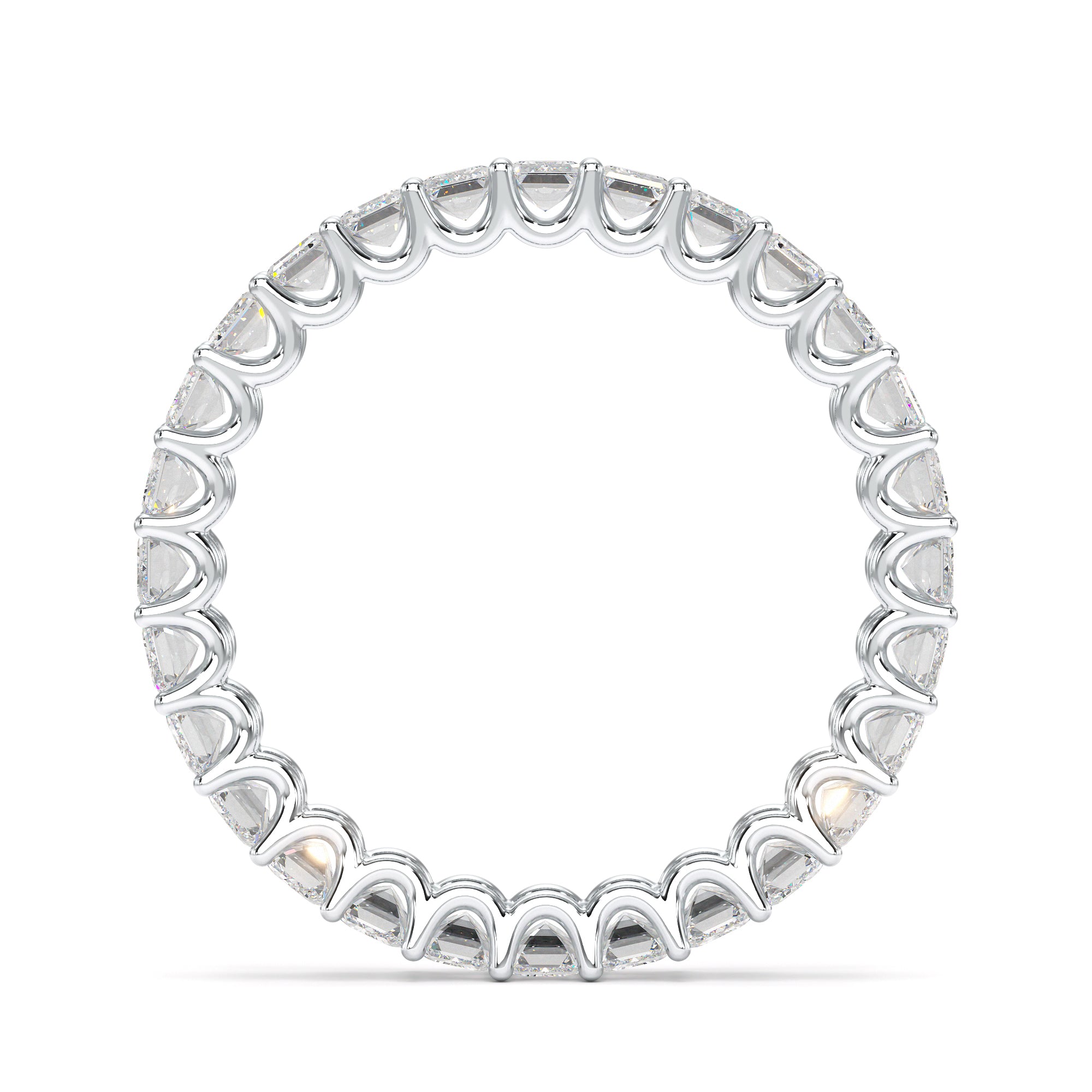 Eternity Empire – rektangulære emerald cut diamanter i helallianse ring